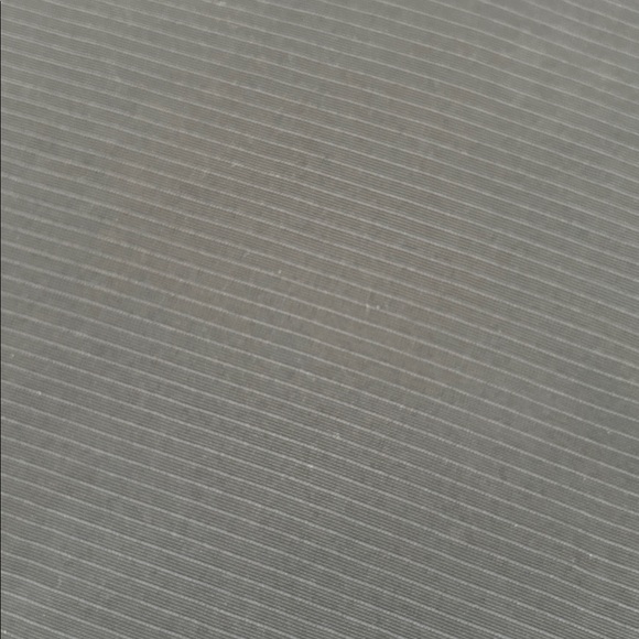 Travis Mathew polo black striped size Medium - Picture 4 of 12